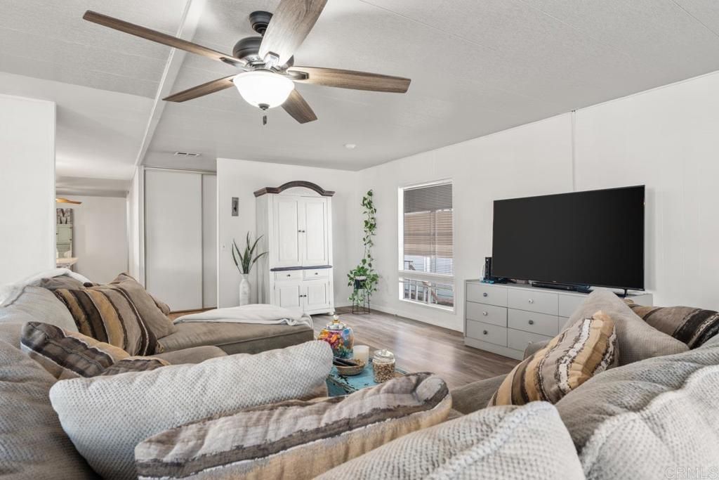 Image 17 of property listing at 450 E. Bradley Avenue 80, El Cajon, CA 92021