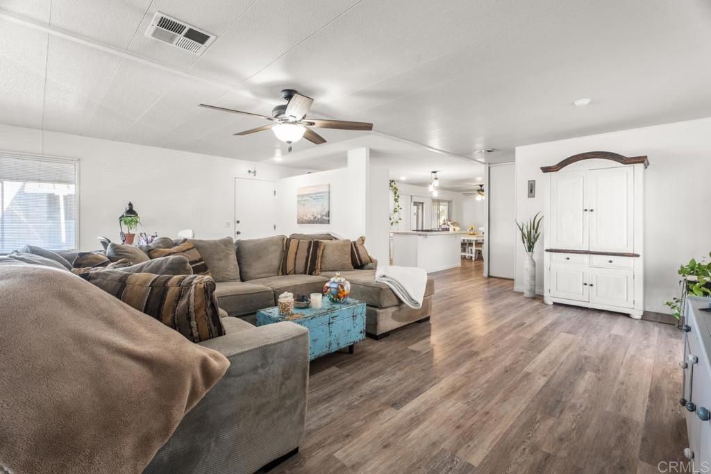 Image 18 of property listing at 450 E. Bradley Avenue 80, El Cajon, CA 92021