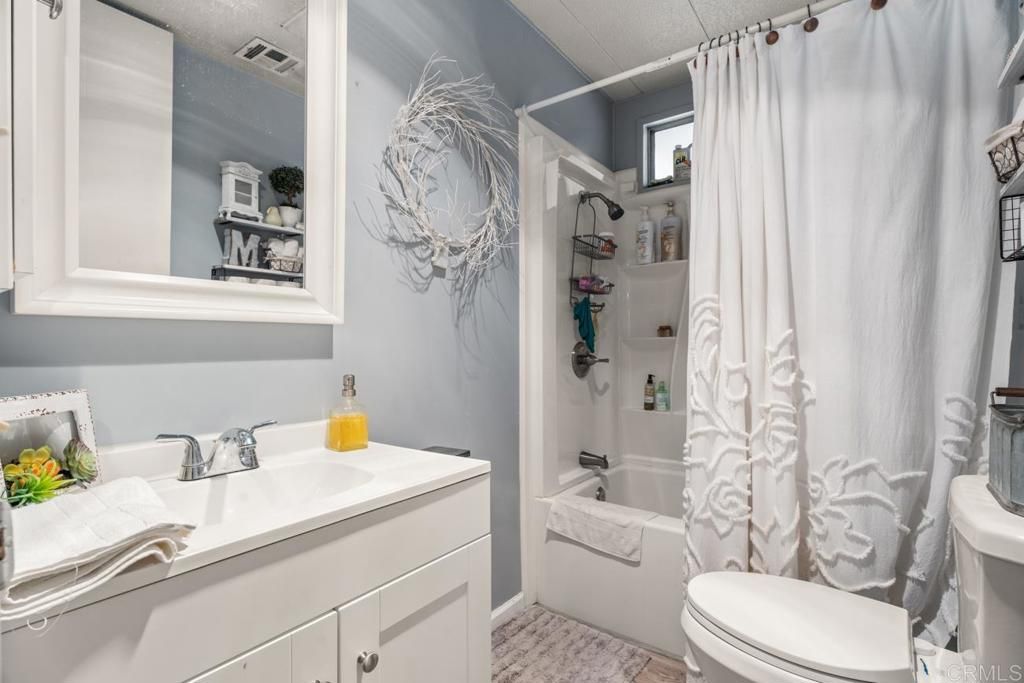 Image 35 of property listing at 450 E. Bradley Avenue 80, El Cajon, CA 92021