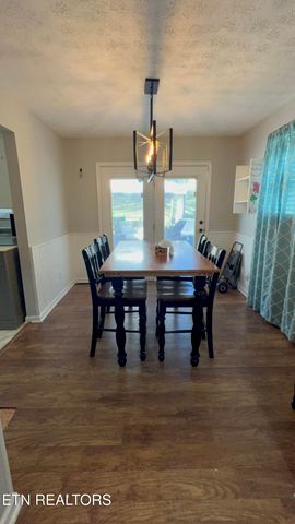 185 River Rd, Harrogate, TN 37752