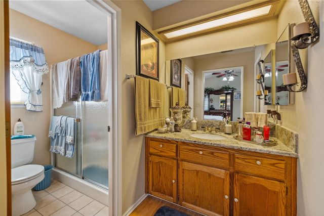 605 Catalina Circle, Tulare, CA 93274