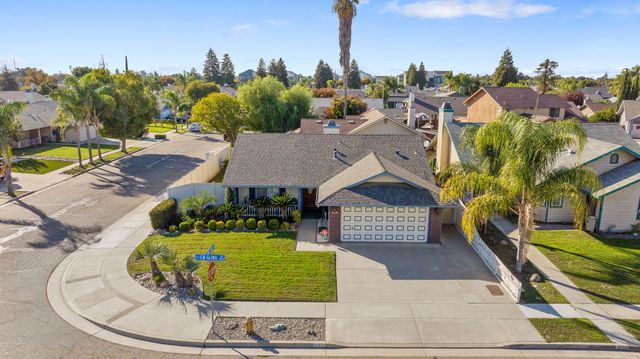 605 Catalina Circle, Tulare, CA 93274