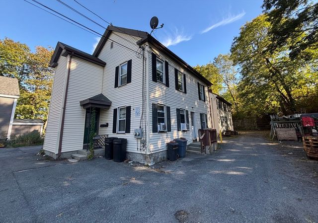 187 Main St, Blackstone, MA 01504