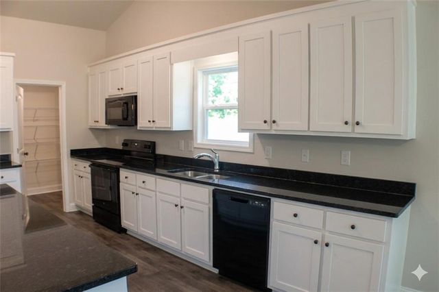 99 Southwood Drive, Danielsville, GA 30633