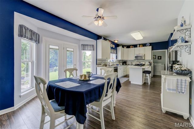 380 Huntleigh Manor Drive, St Charles, MO 63303