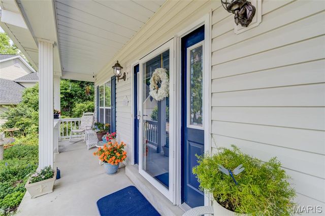 380 Huntleigh Manor Drive, St Charles, MO 63303