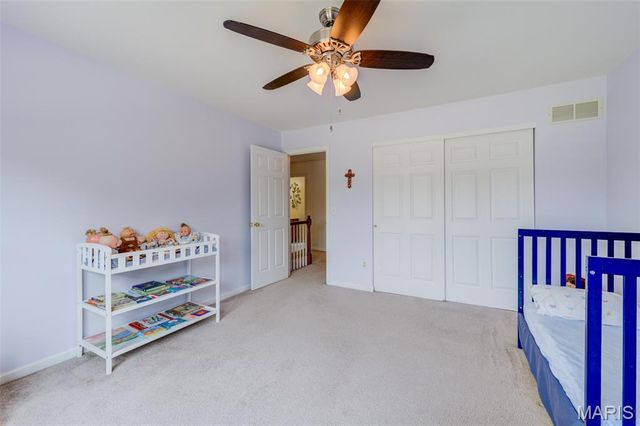 380 Huntleigh Manor Drive, St Charles, MO 63303