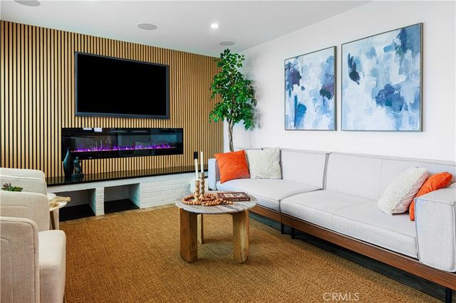 3355 Hopi, San Diego, CA 92117