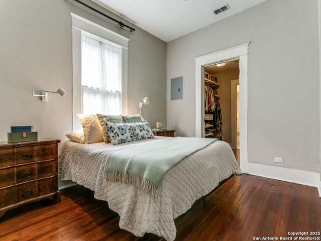 521 N Palmetto, San Antonio, TX 78202