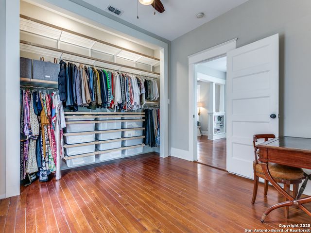 521 N Palmetto, San Antonio, TX 78202