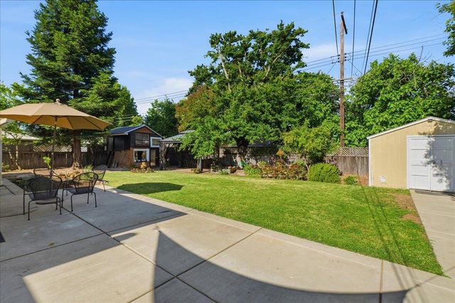 921 Patricia Way, Sacramento, CA 95864