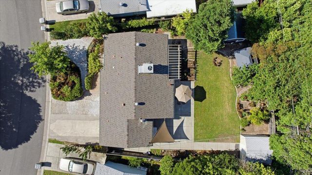 921 Patricia Way, Sacramento, CA 95864