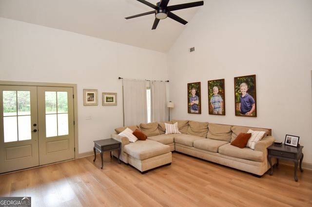 4355 Ga Highway 109, Molena, GA 30258