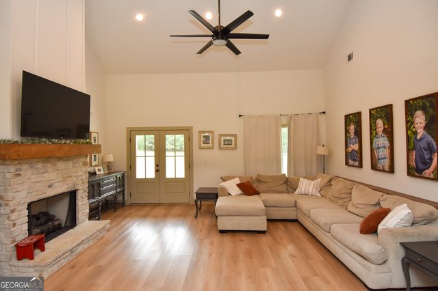 4355 Ga Highway 109, Molena, GA 30258