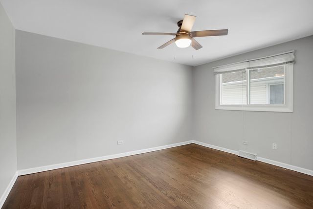 18016 66th Avenue, Tinley Park, IL 60477