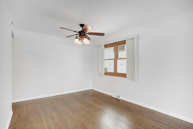 18016 66th Avenue, Tinley Park, IL 60477