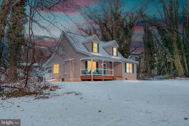 302 CECIL AVE, Earleville, MD 21919