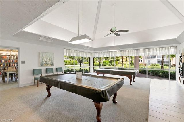 300 Forest Lakes BLVD 112, Naples, FL 34105