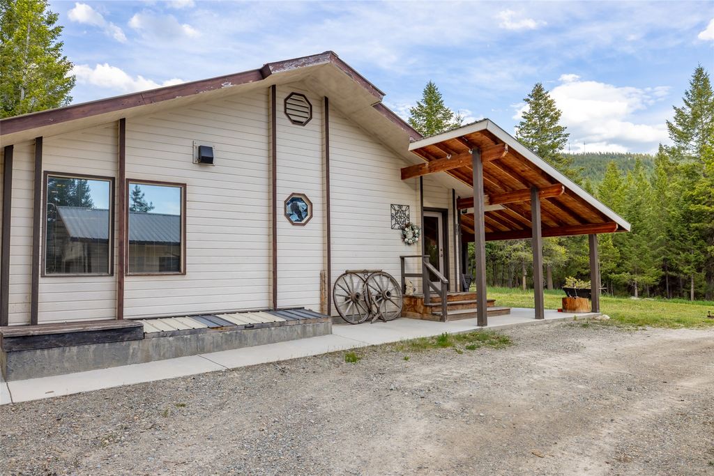 8250 Us Highway 2 W, Marion, MT 59925