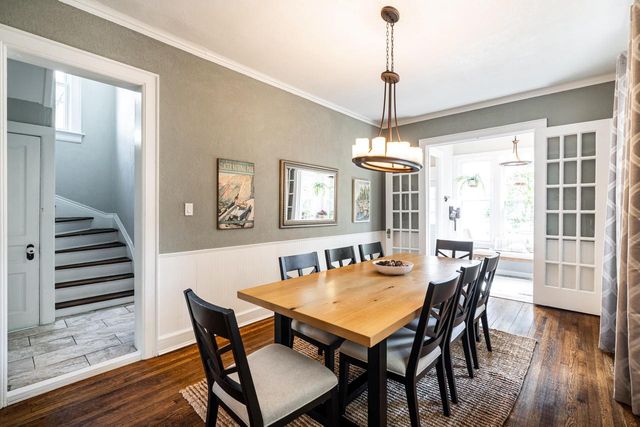 1550 E Irving PLACE, Milwaukee, WI 53202
