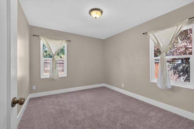 3941 Downey Way, Sacramento, CA 95817