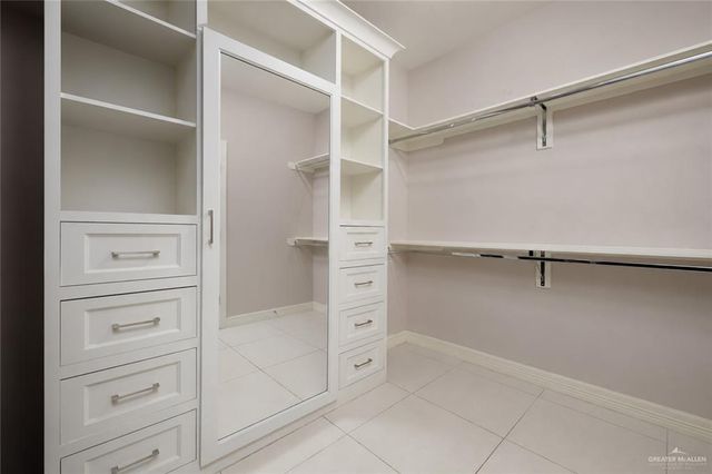 617 W 27th Street, Mission, TX 78574