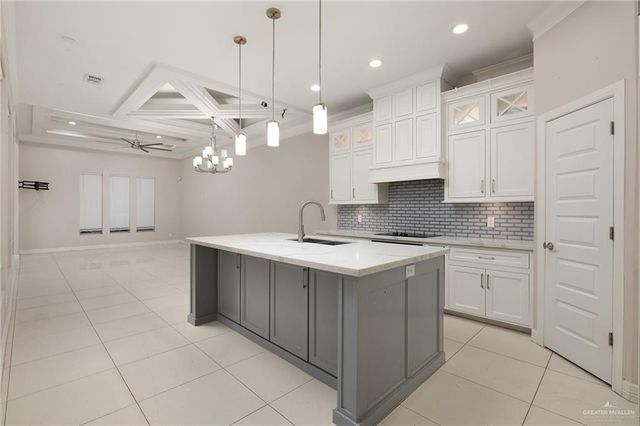 617 W 27th Street, Mission, TX 78574