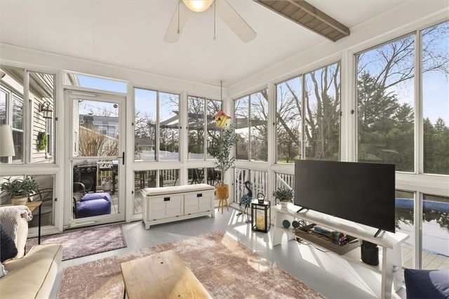 28 Southwick Dr, Webster, NY 14580