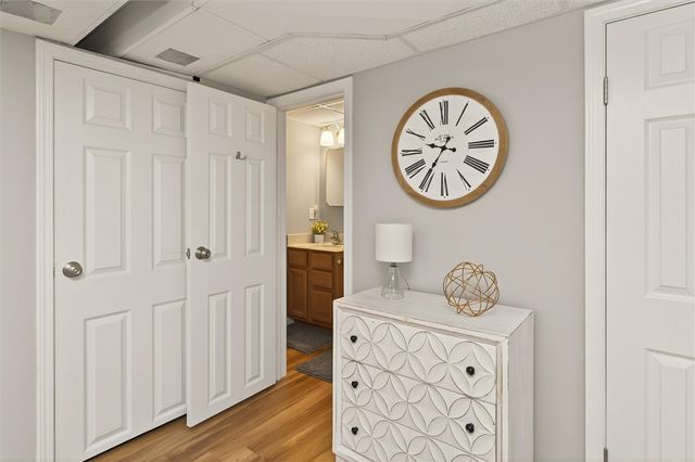 28 Southwick Dr, Webster, NY 14580