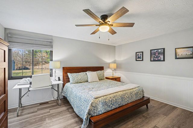 204 University Drive, Walton, KY 41094
