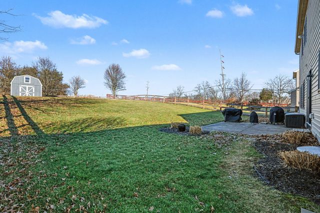 204 University Drive, Walton, KY 41094