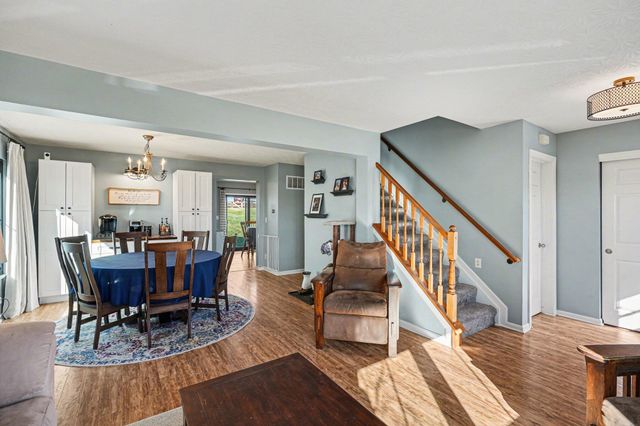 204 University Drive, Walton, KY 41094