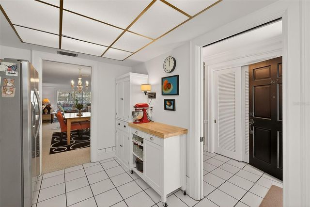 139 BLUFF VIEW DRIVE 107, Belleair Bluffs, FL 33770