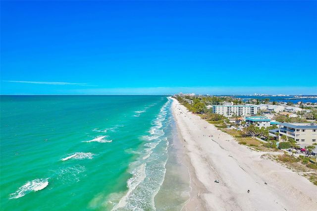 139 BLUFF VIEW DRIVE 107, Belleair Bluffs, FL 33770