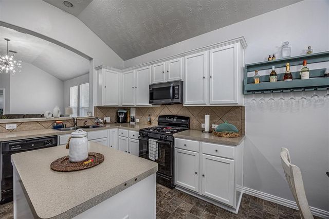3803 Hunters Trail, Baytown, TX 77521