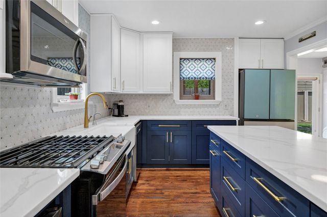 3816 Collinwood Avenue, Fort Worth, TX 76107