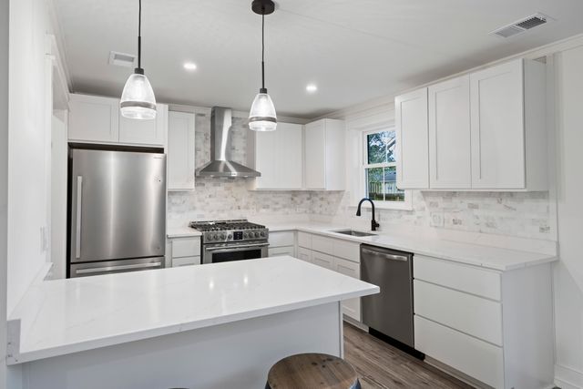 1328 Hermitage Avenue, Charleston, SC 29412