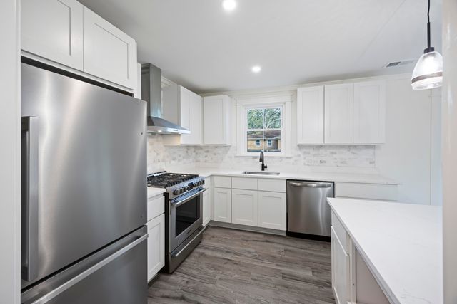 1328 Hermitage Avenue, Charleston, SC 29412