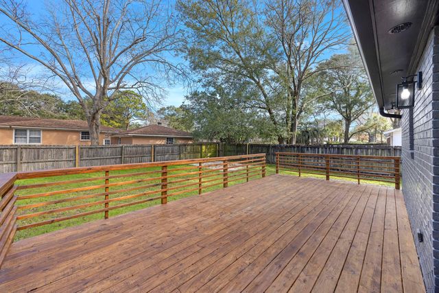 1328 Hermitage Avenue, Charleston, SC 29412