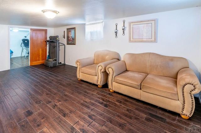 1422 E 12th St, Pueblo, CO 81001