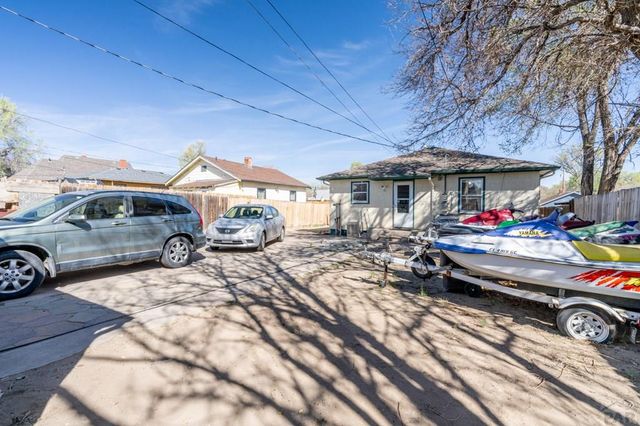 1422 E 12th St, Pueblo, CO 81001