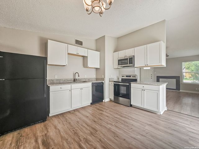 4066 Sunrise Pass, San Antonio, TX 78244