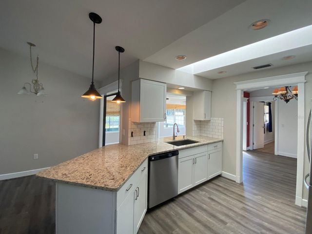 10123 BAY AVENUE, Englewood, FL 34224