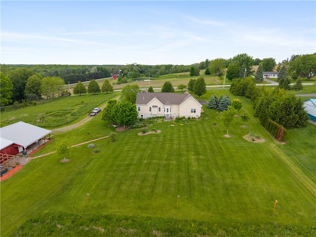 2992 Gildersleeve Road, Marion, NY 14505