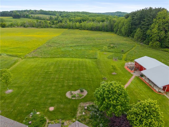 2992 Gildersleeve Road, Marion, NY 14505