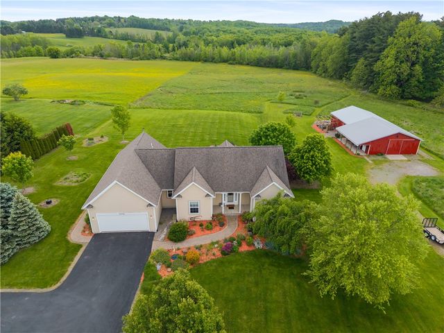 2992 Gildersleeve Road, Marion, NY 14505