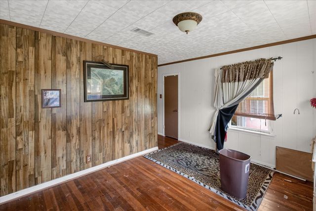 6702 Tierwester Street, Houston, TX 77021