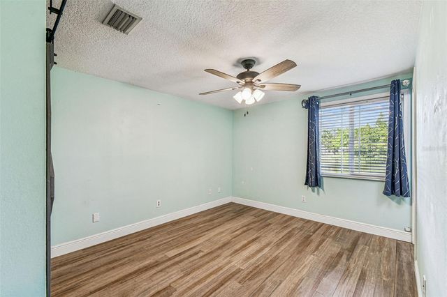 648 TIMBER BAY CIRCLE E, Oldsmar, FL 34677