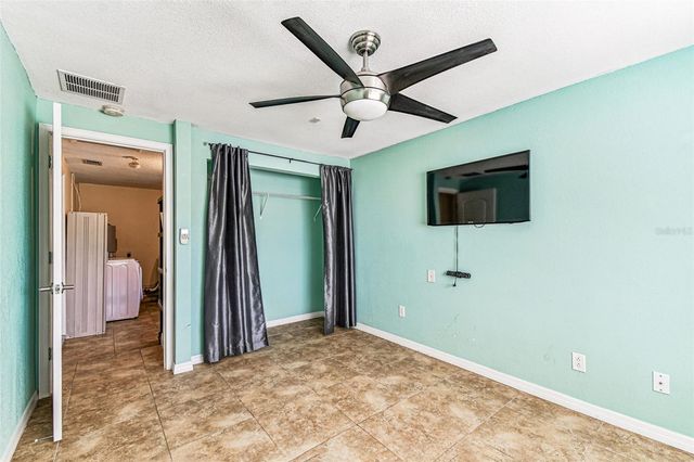 648 TIMBER BAY CIRCLE E, Oldsmar, FL 34677