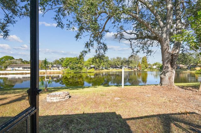 648 TIMBER BAY CIRCLE E, Oldsmar, FL 34677